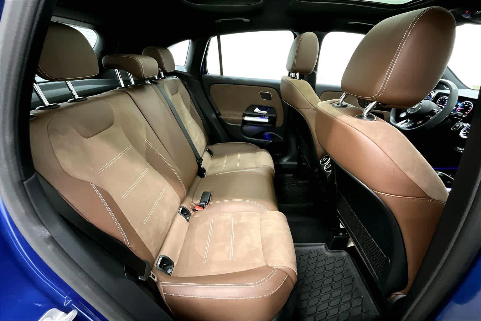 Certified 2025 Mercedes-Benz GLA 35 AMG 4MATIC image 20