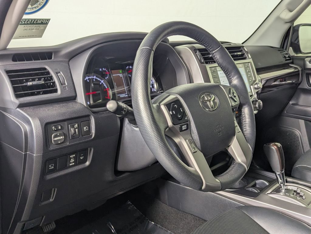 Used 2024 Toyota 4Runner Limited RWD image 13