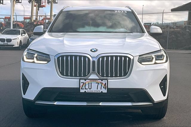 Used 2023 BMW X3 sDrive30i w/ Convenience Package w/ZPA RWD image 3