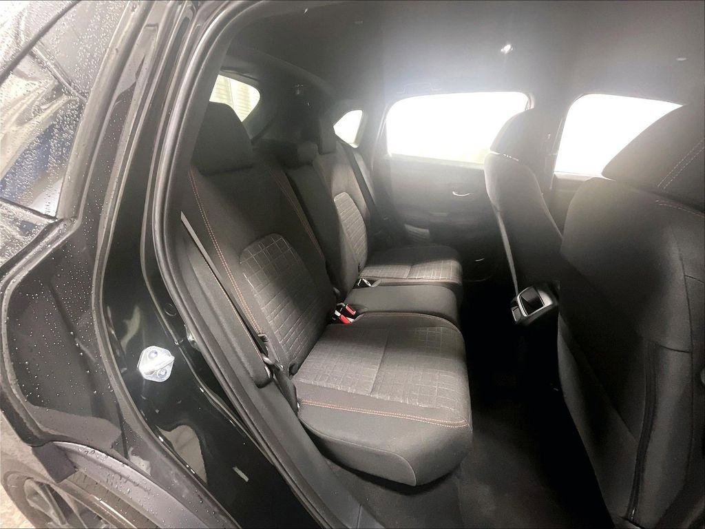 Used 2025 Honda HR-V Sport image 16