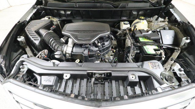 Used 2017 Cadillac XT5 Luxury w/ Driver Awareness Package AWD/4WD image 23
