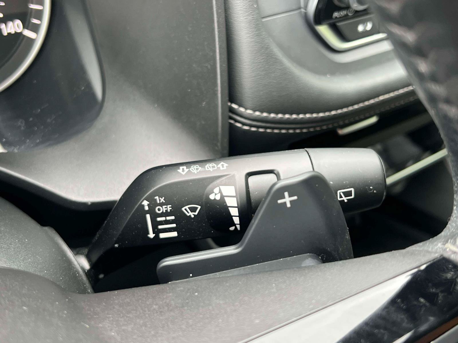 Used 2023 Nissan Rogue SV w/ SV Premium B Package AWD/4WD image 17