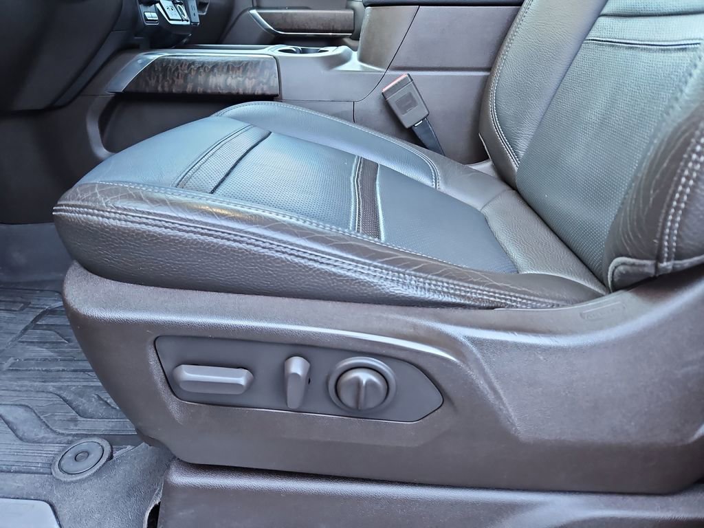 Used 2019 GMC Sierra 1500 Denali w/ Denali Ultimate Package image 27