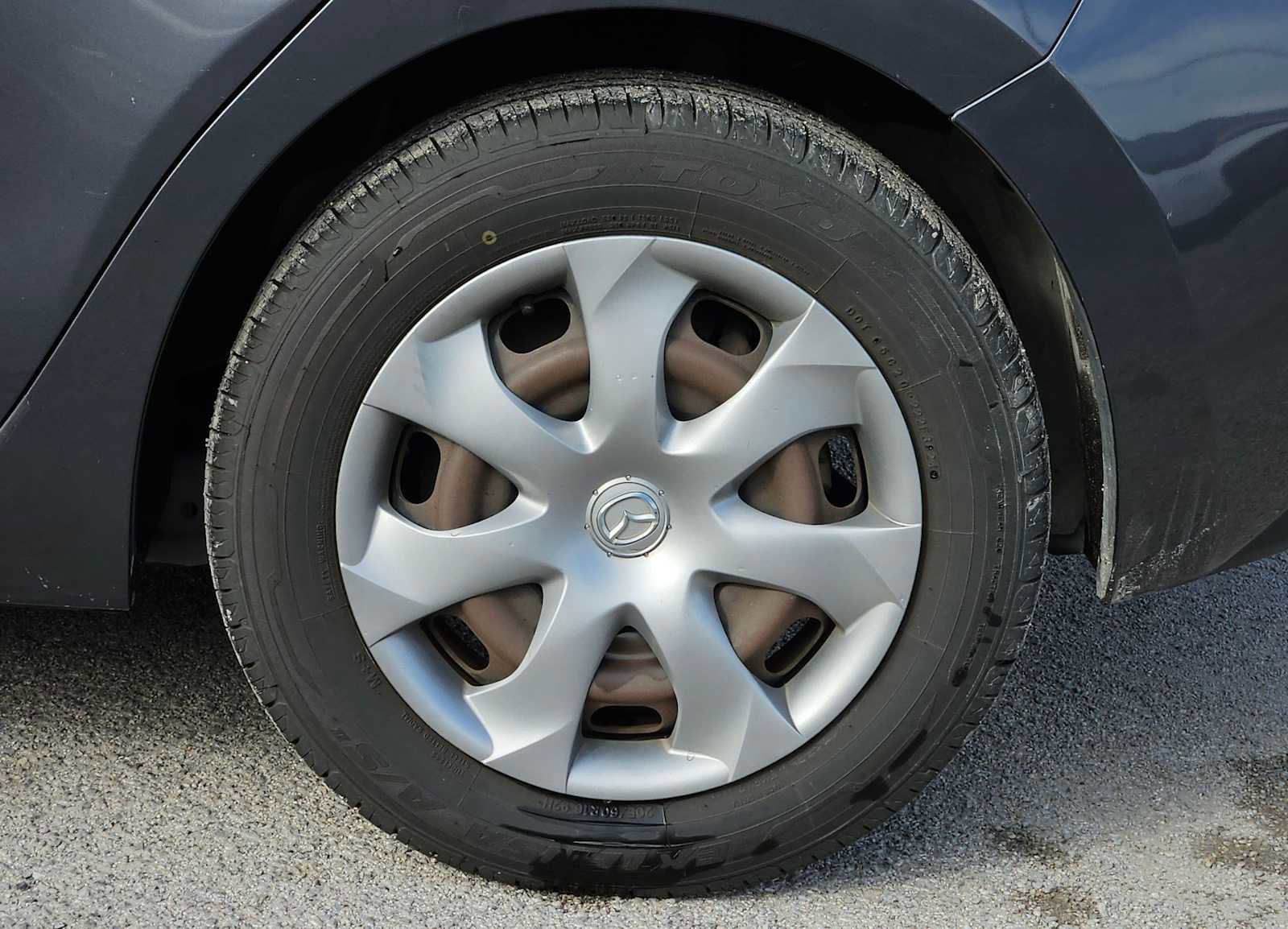 Used 2014 MAZDA MAZDA3 i Sport image 13