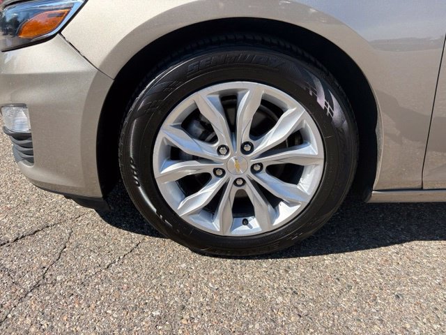Used 2024 Chevrolet Malibu LT FWD image 9