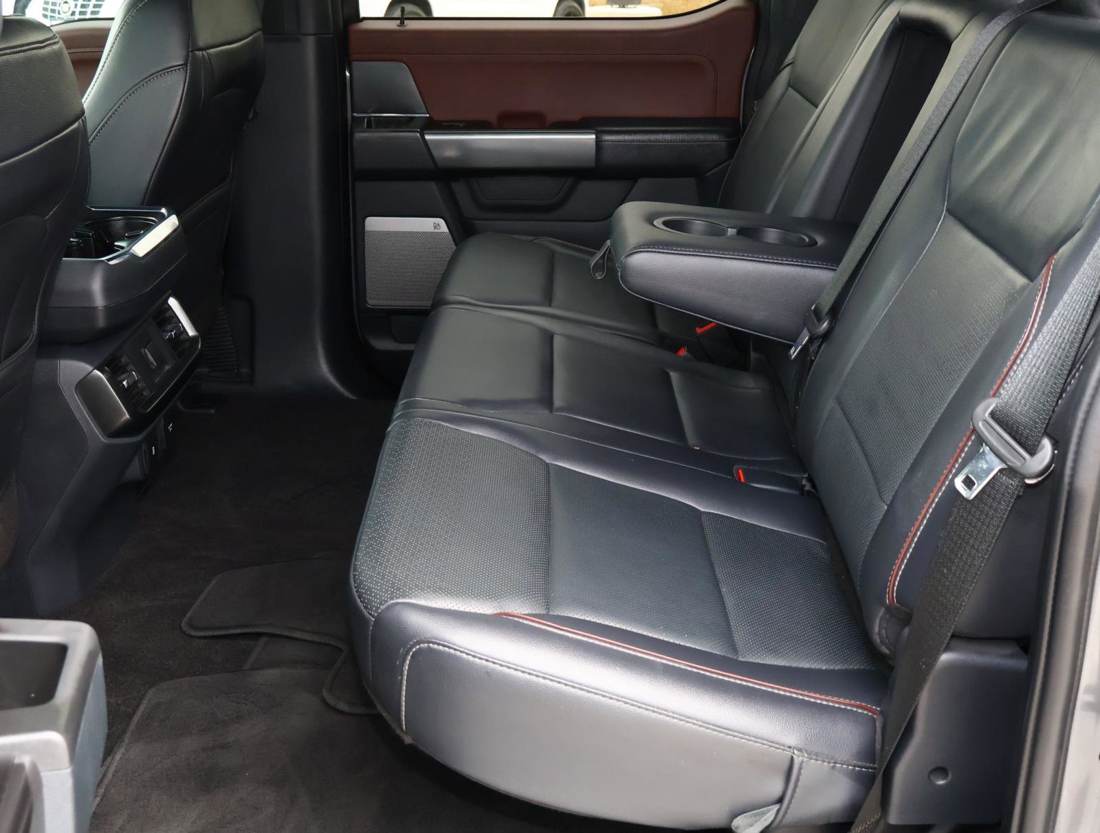 Used 2021 Ford F150 Lariat w/ Max Trailer Tow Package image 21