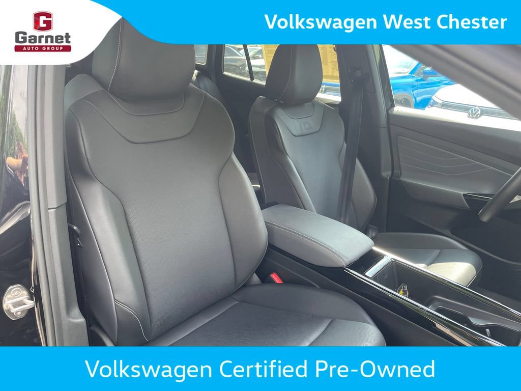 Certified 2023 Volkswagen ID.4 Pro S Plus AWD/4WD image 29