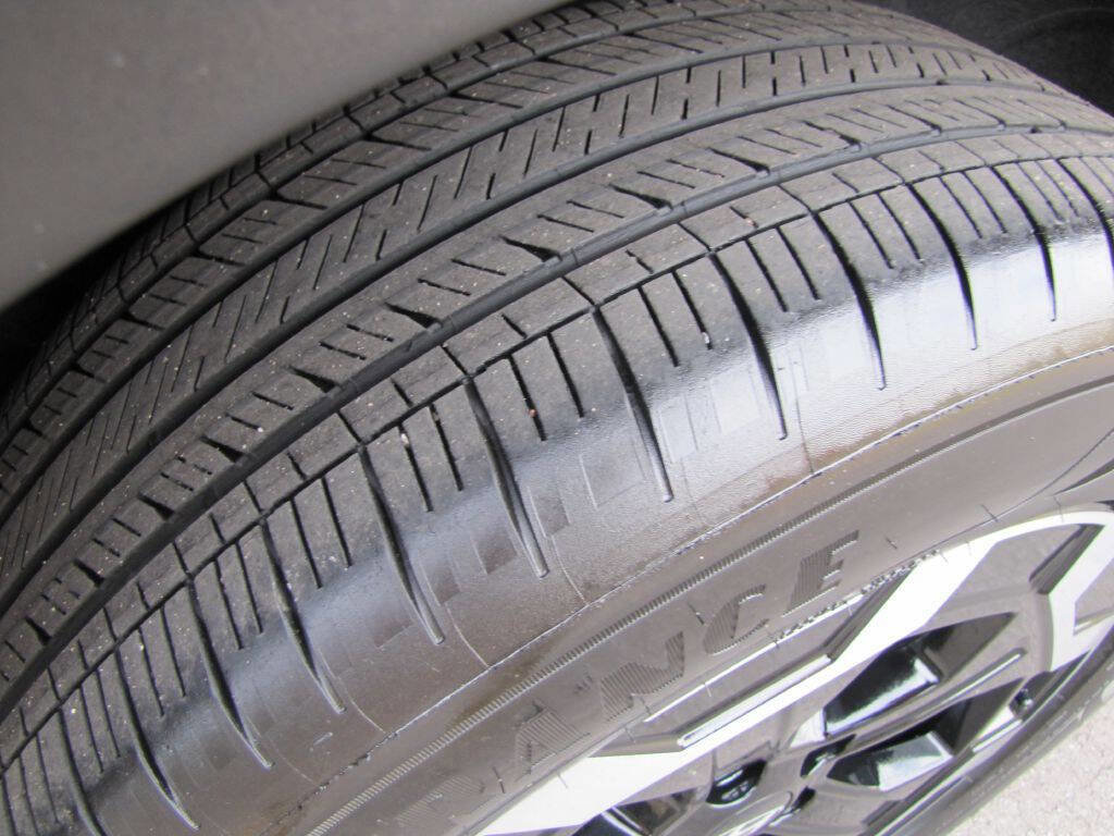 Used 2025 Hyundai Santa Fe SEL image 28