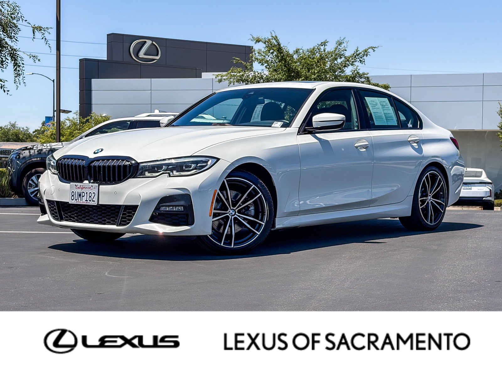 Used 2021 BMW 330i Sedan w/ M Sport Package RWD image 1