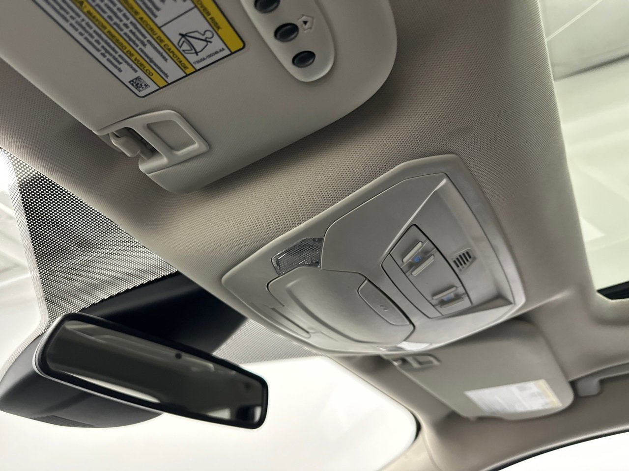 Used 2019 Ford Escape Titanium image 32