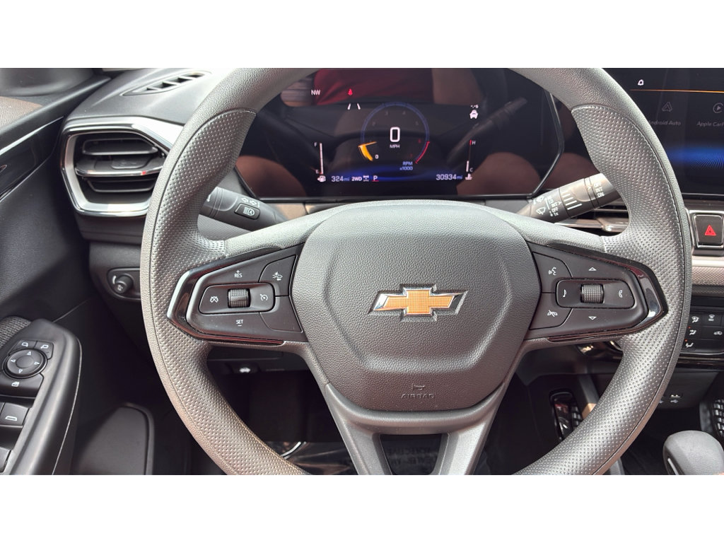 Used 2025 Chevrolet TrailBlazer LT AWD/4WD image 23