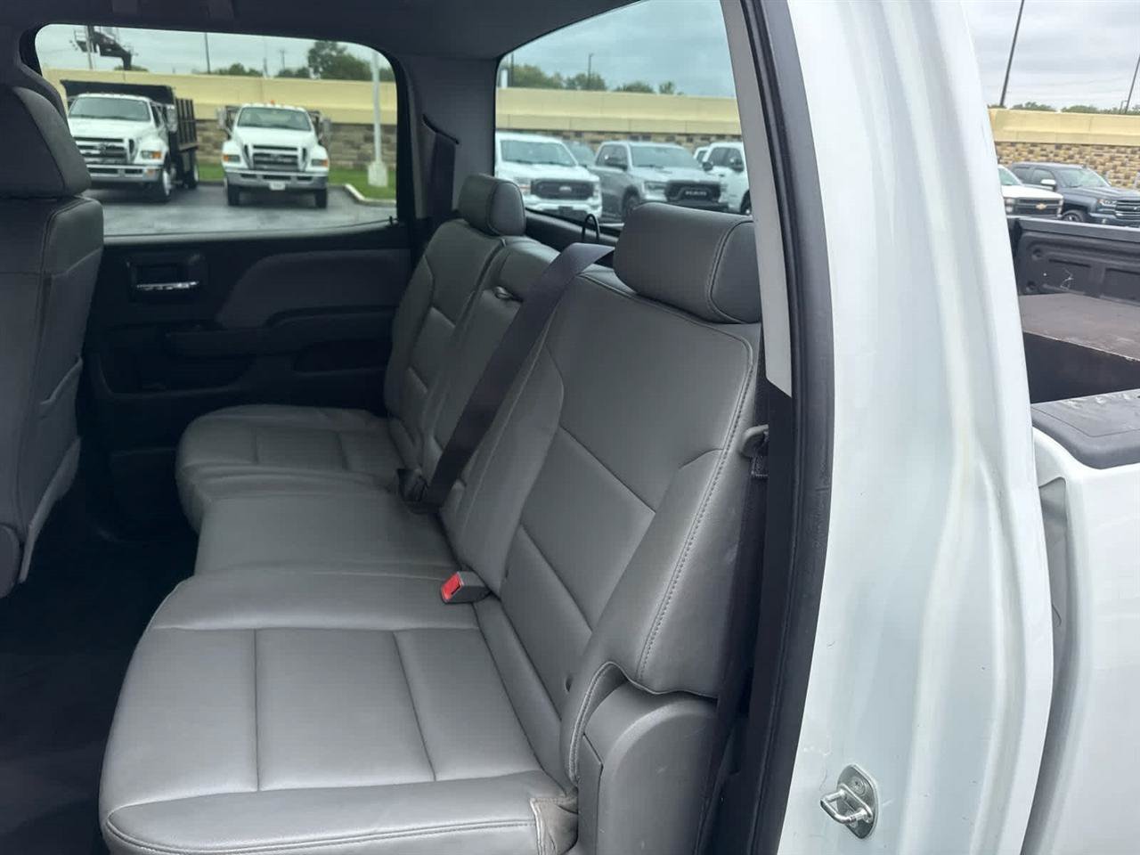 Used 2017 Chevrolet Silverado 1500 W/T RWD image 16