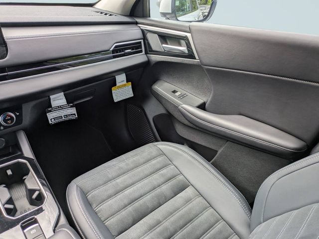 New 2026 Mitsubishi Outlander SE FWD image 18