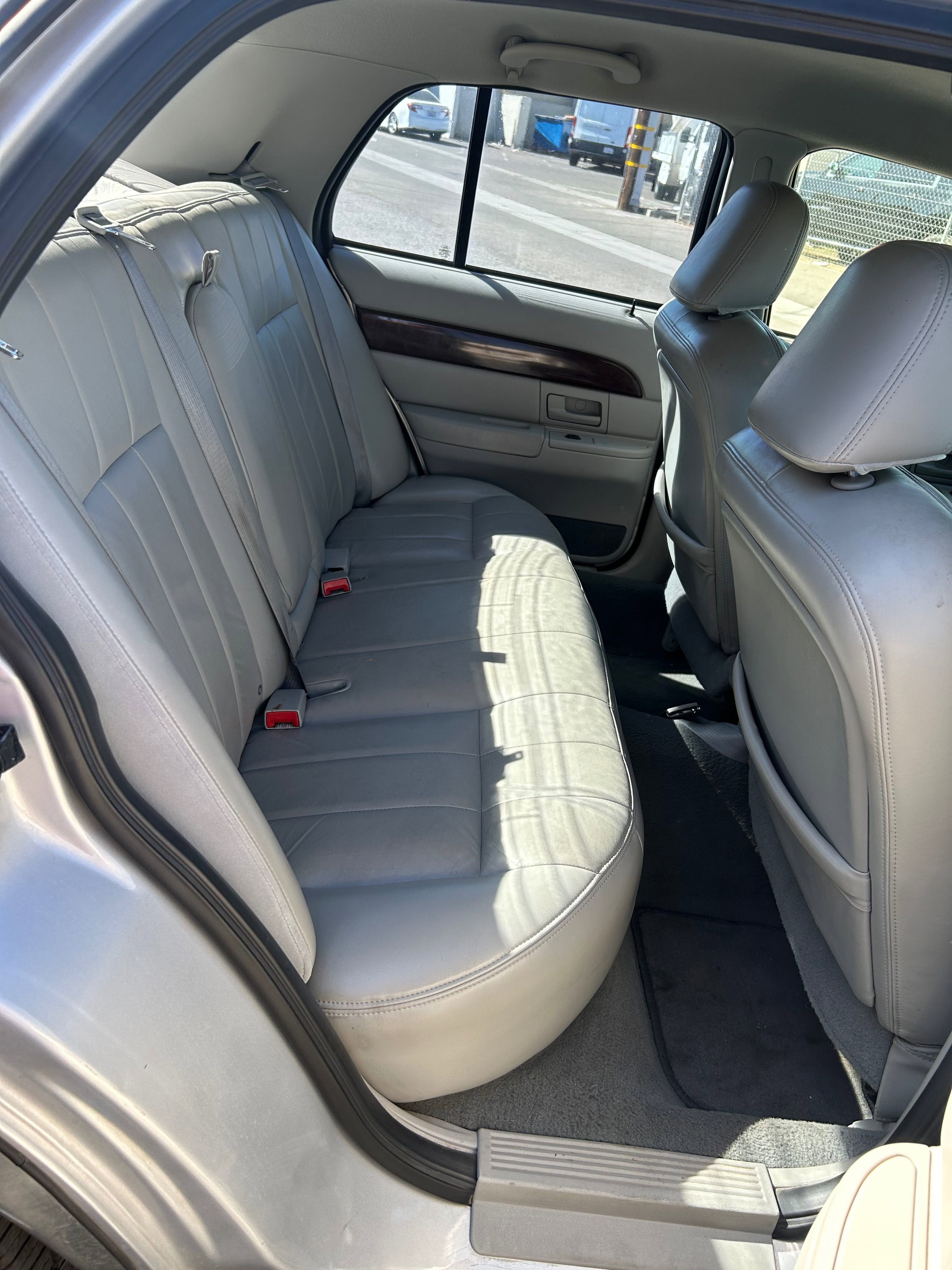 Used 2003 Mercury Grand Marquis LS image 10