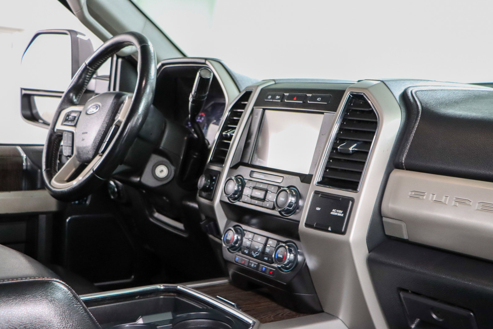 Used 2021 Ford F250 Lariat w/ Lariat Value Package AWD/4WD image 27