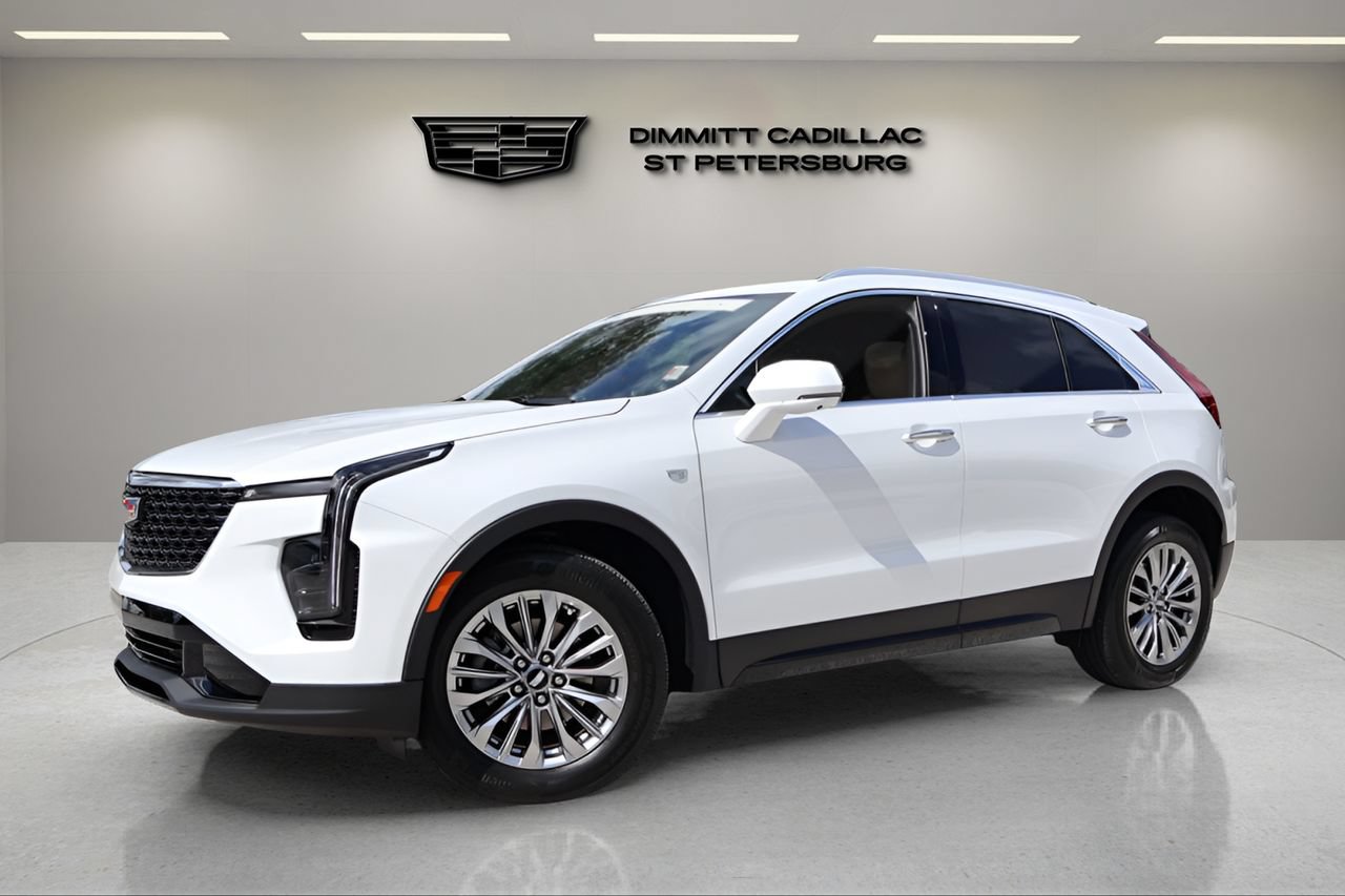 Certified 2025 Cadillac XT4 Premium Luxury w/ Technology Package FWD image 1