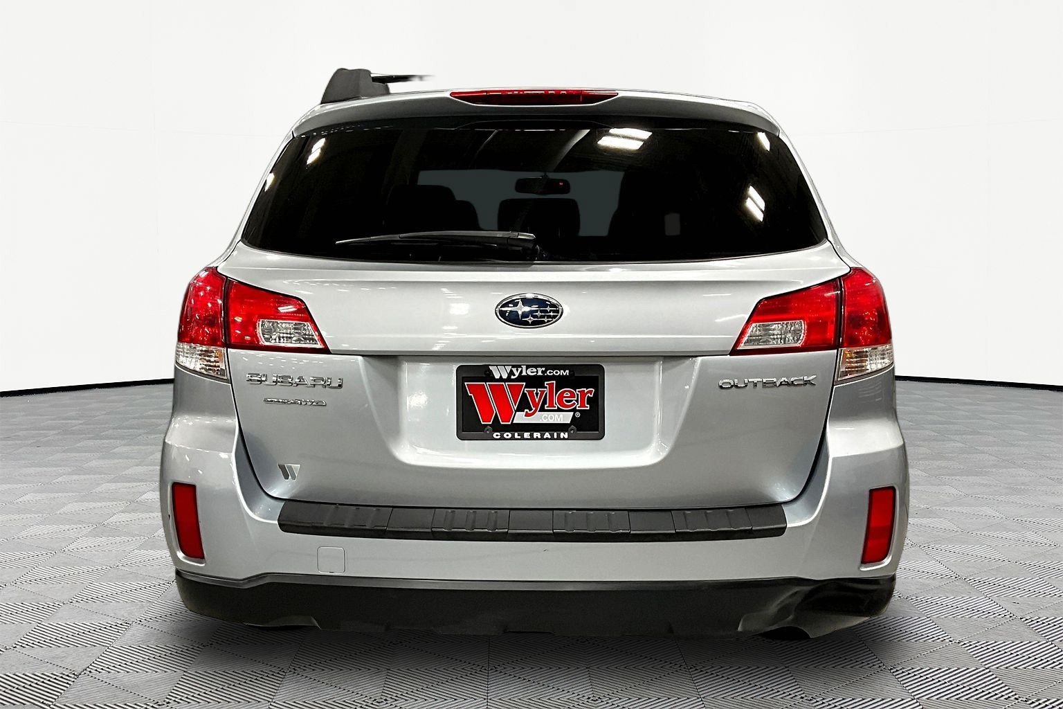 Used 2012 Subaru Outback 2.5i Premium AWD/4WD image 5