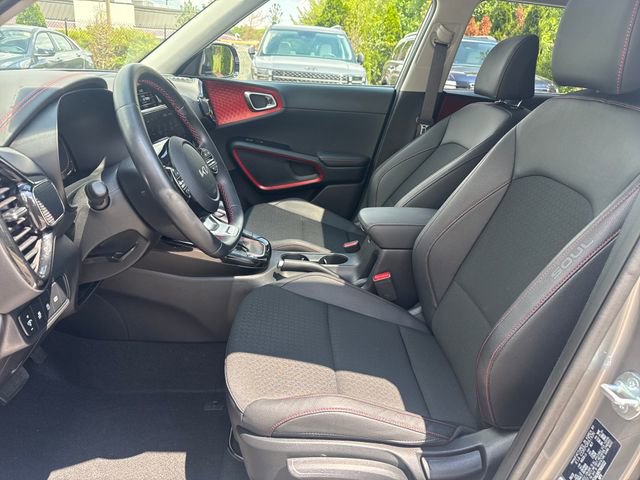 Used 2024 Kia Soul GT-Line FWD image 9