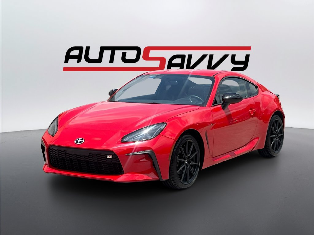 Used 2025 Toyota GR86 Premium w/ ALL Weather Mat Package (TMS) RWD image 3