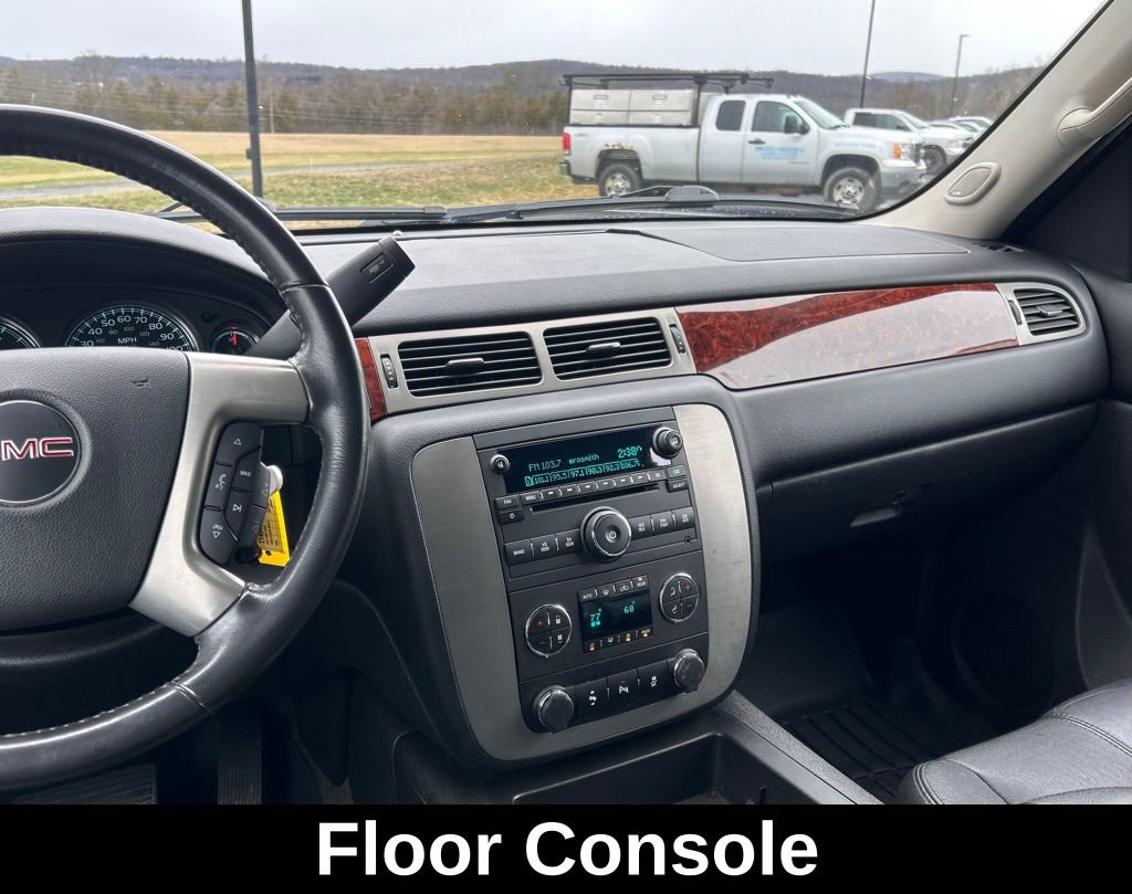 Used 2014 GMC Yukon SLT image 28