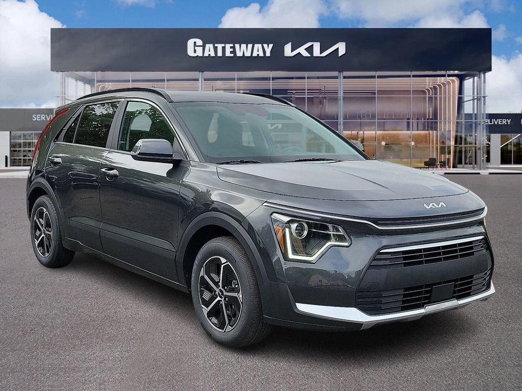 New 2025 Kia Niro EX image 1