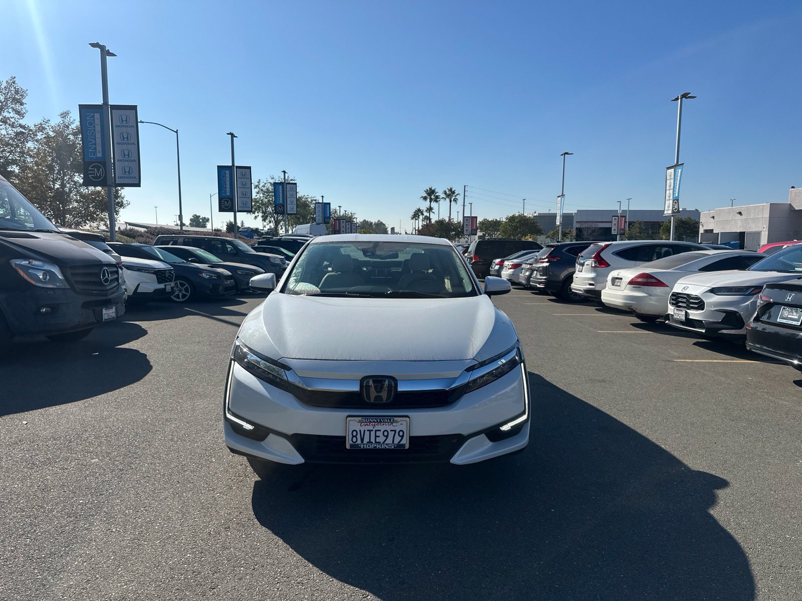 Used 2021 Honda Clarity Touring image 1