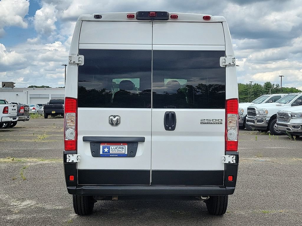 Used 2023 RAM ProMaster 2500 FWD image 10