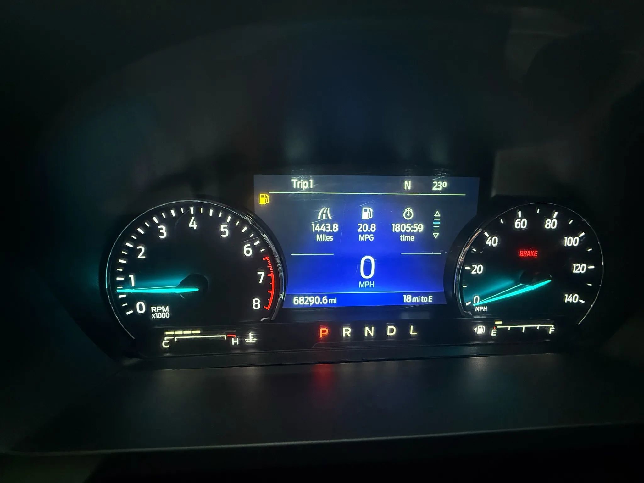 Used 2023 Ford Explorer XLT w/ Equipment Group 202A image 9