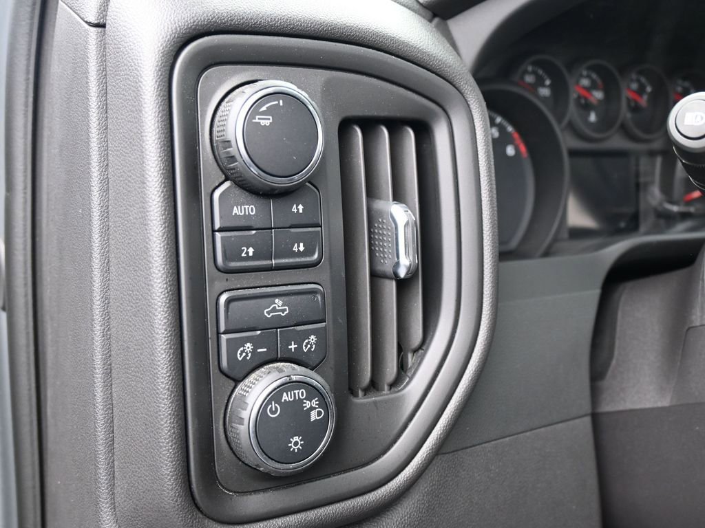 Used 2024 Chevrolet Silverado 1500 Custom Trail Boss image 15