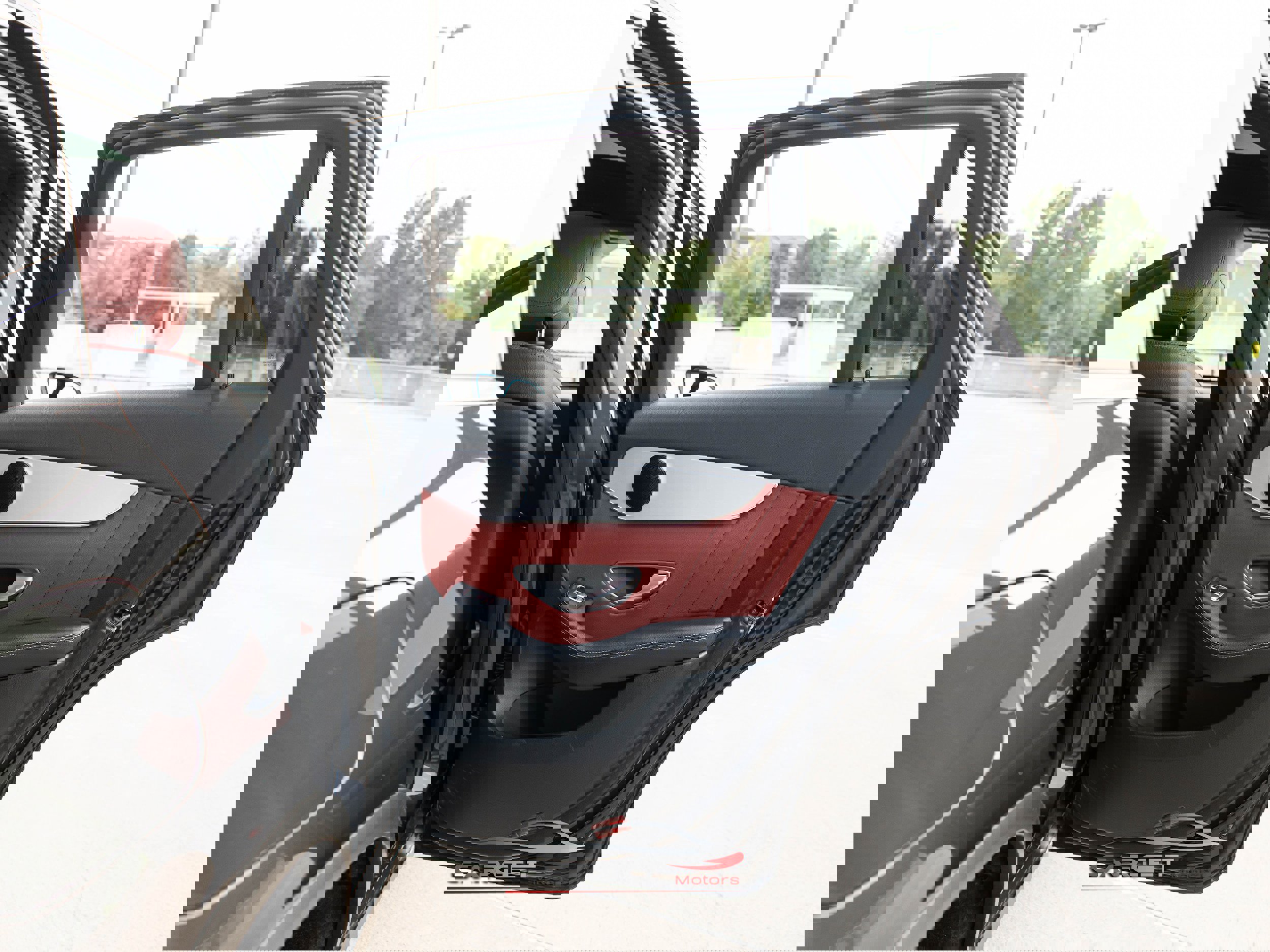 Used 2021 Mercedes-Benz GLC 300 4MATIC w/ AMG Line image 50