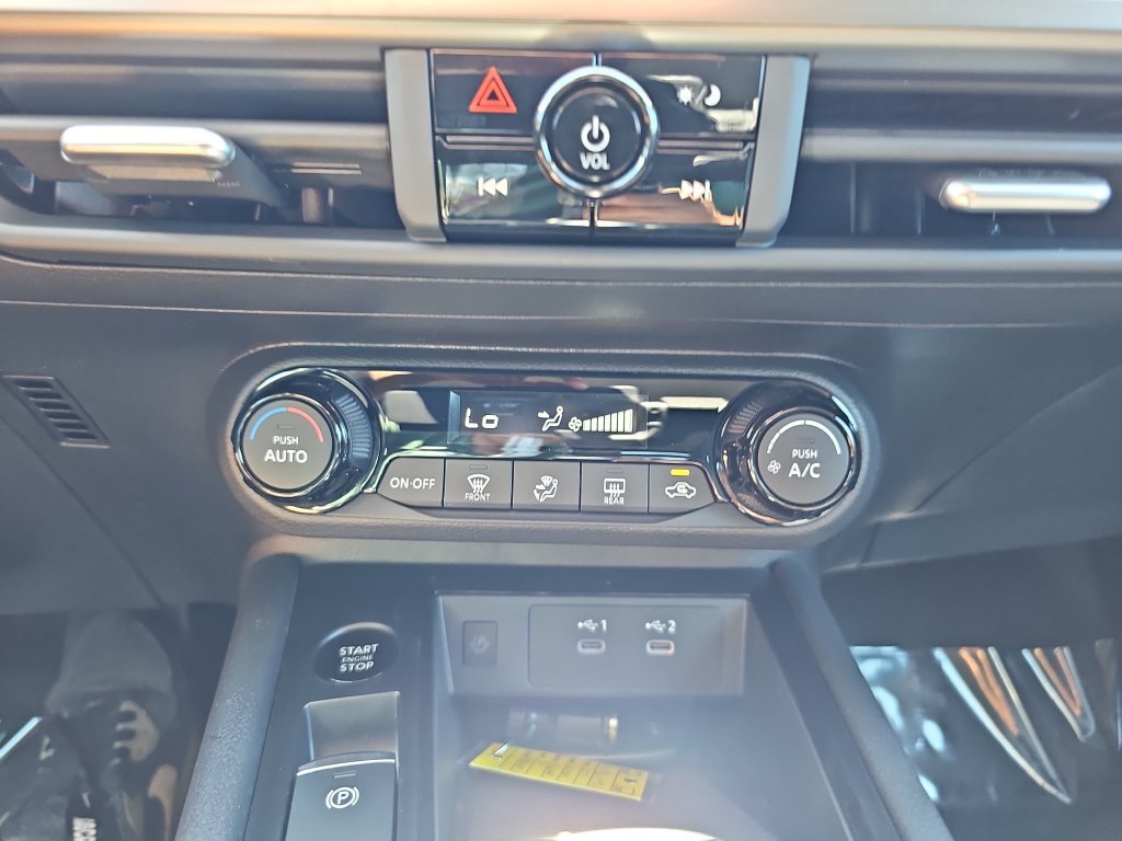 New 2027 Nissan Kicks SV FWD image 23
