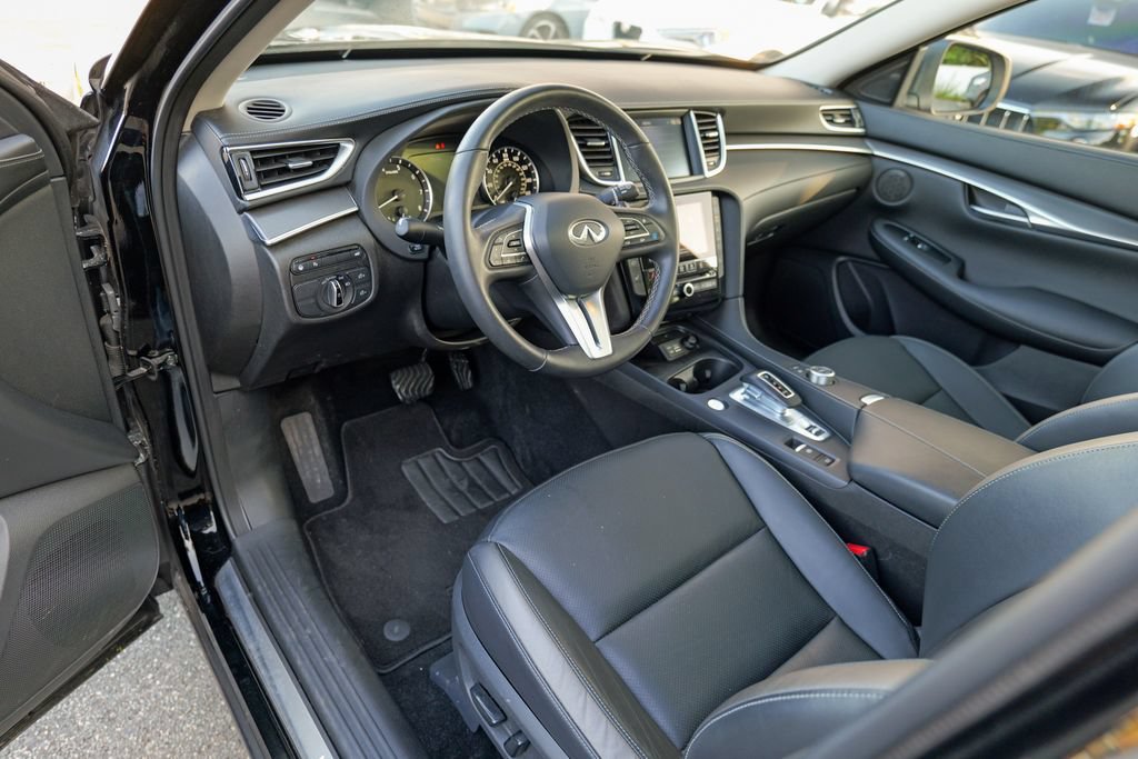 Used 2024 INFINITI QX50 Luxe AWD/4WD image 19