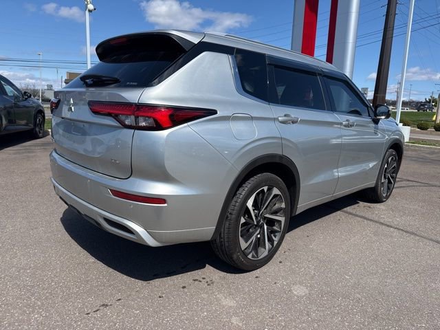 Used 2024 Mitsubishi Outlander SEL image 5