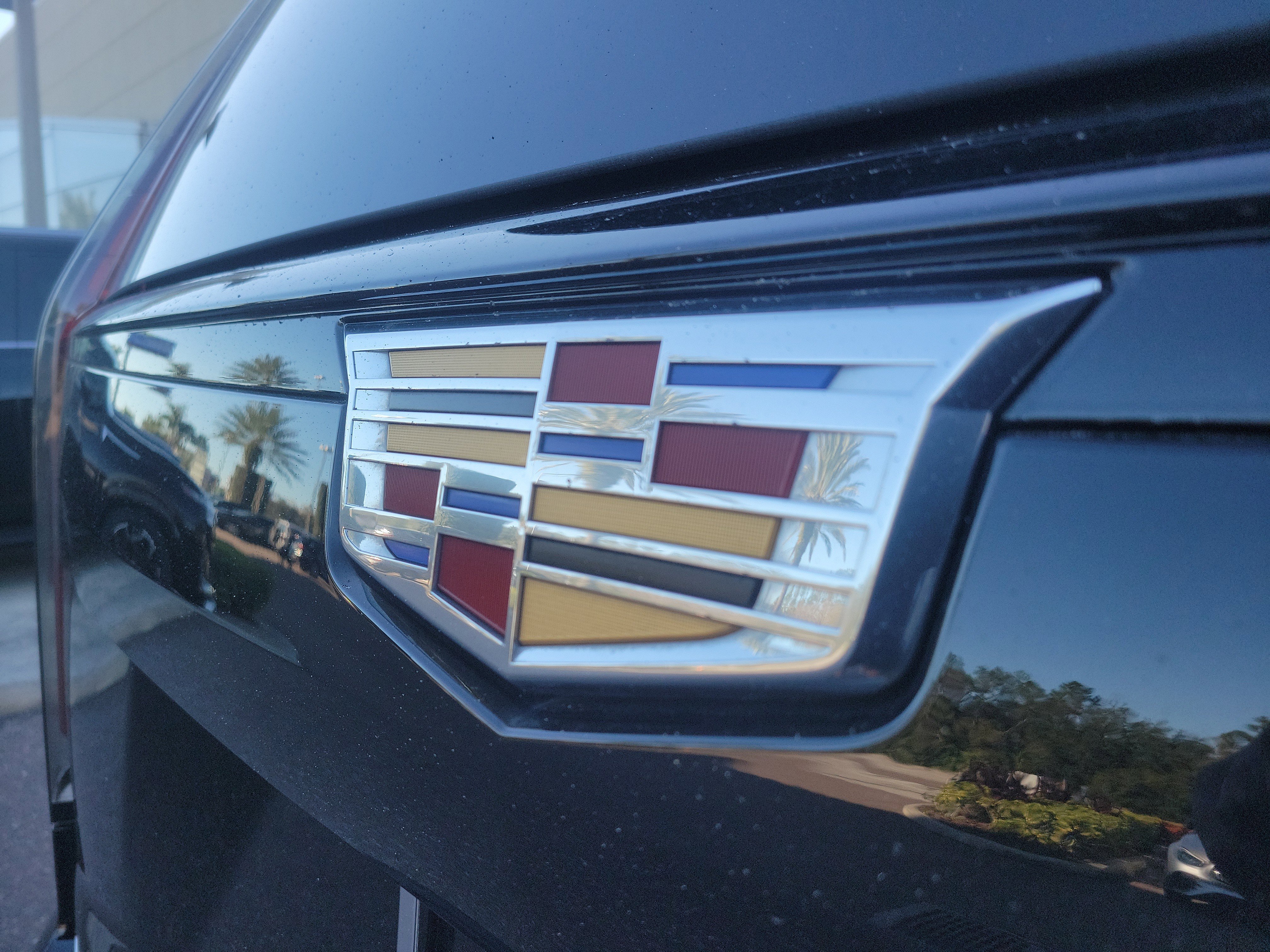 Used 2023 Cadillac Escalade V image 7