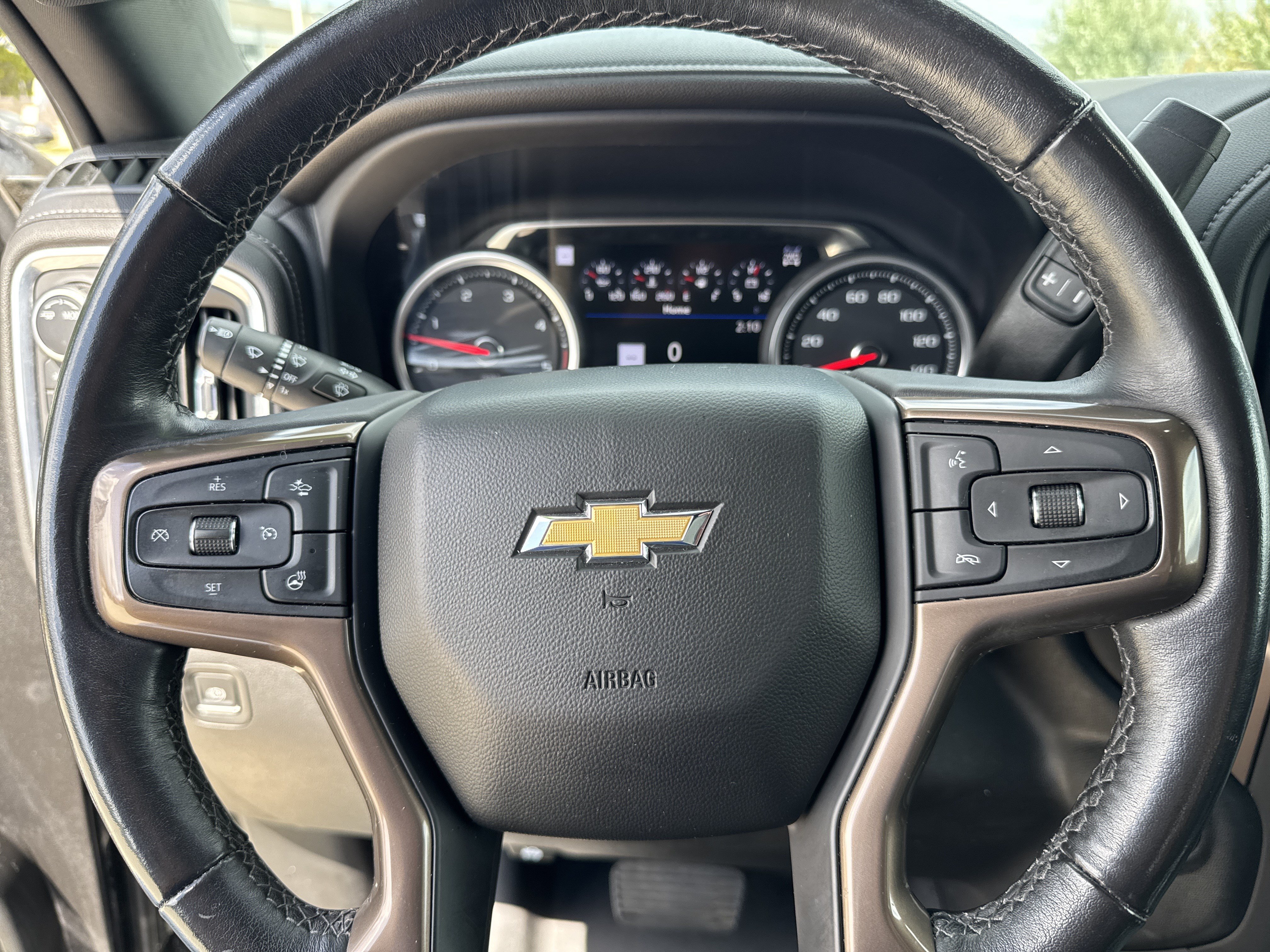 Certified 2022 Chevrolet Silverado 3500 High Country w/ Z71 Off-Road Package AWD/4WD image 15