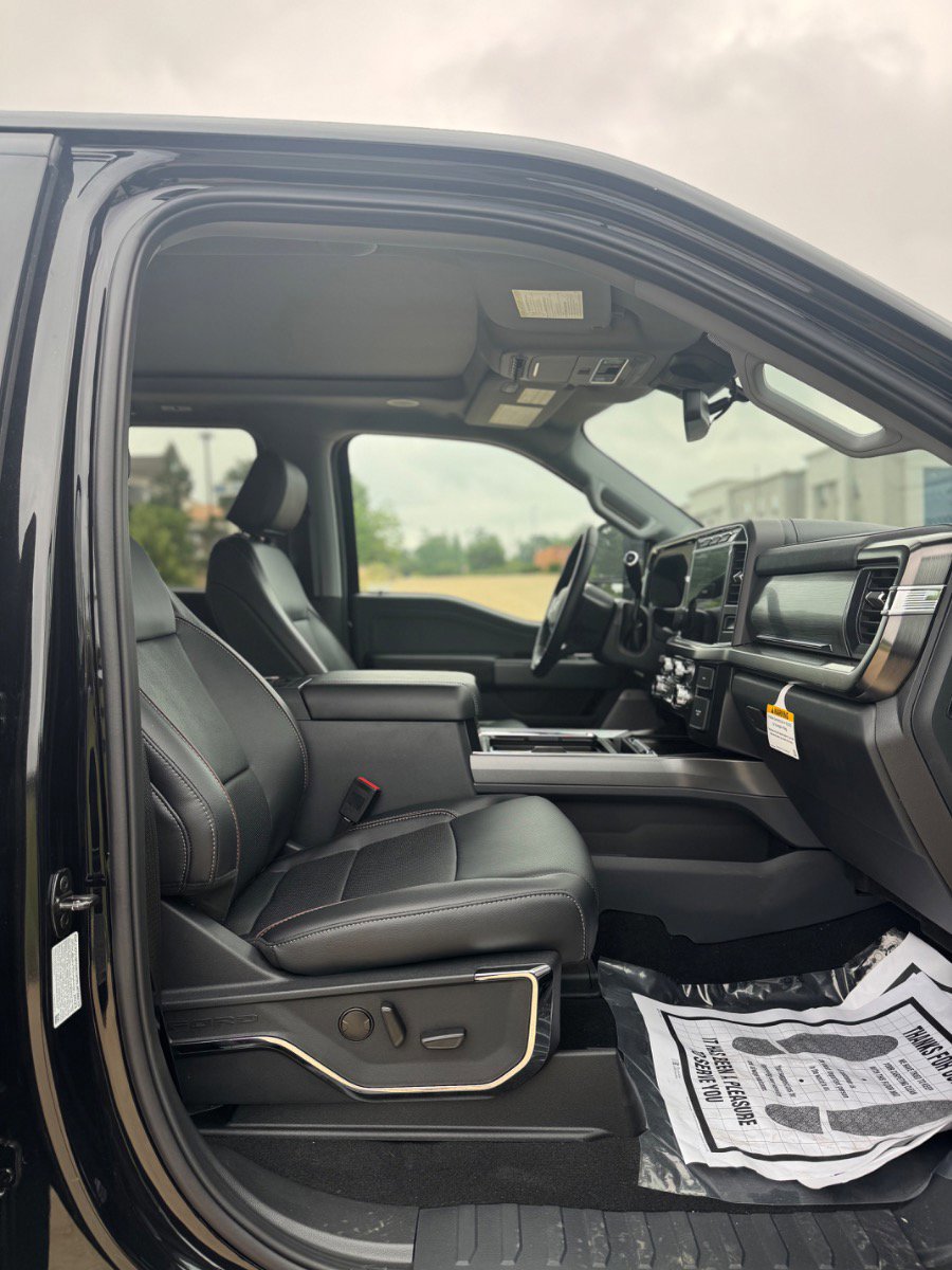New 2023 Ford F250 Lariat w/ Lariat Ultimate Package image 49