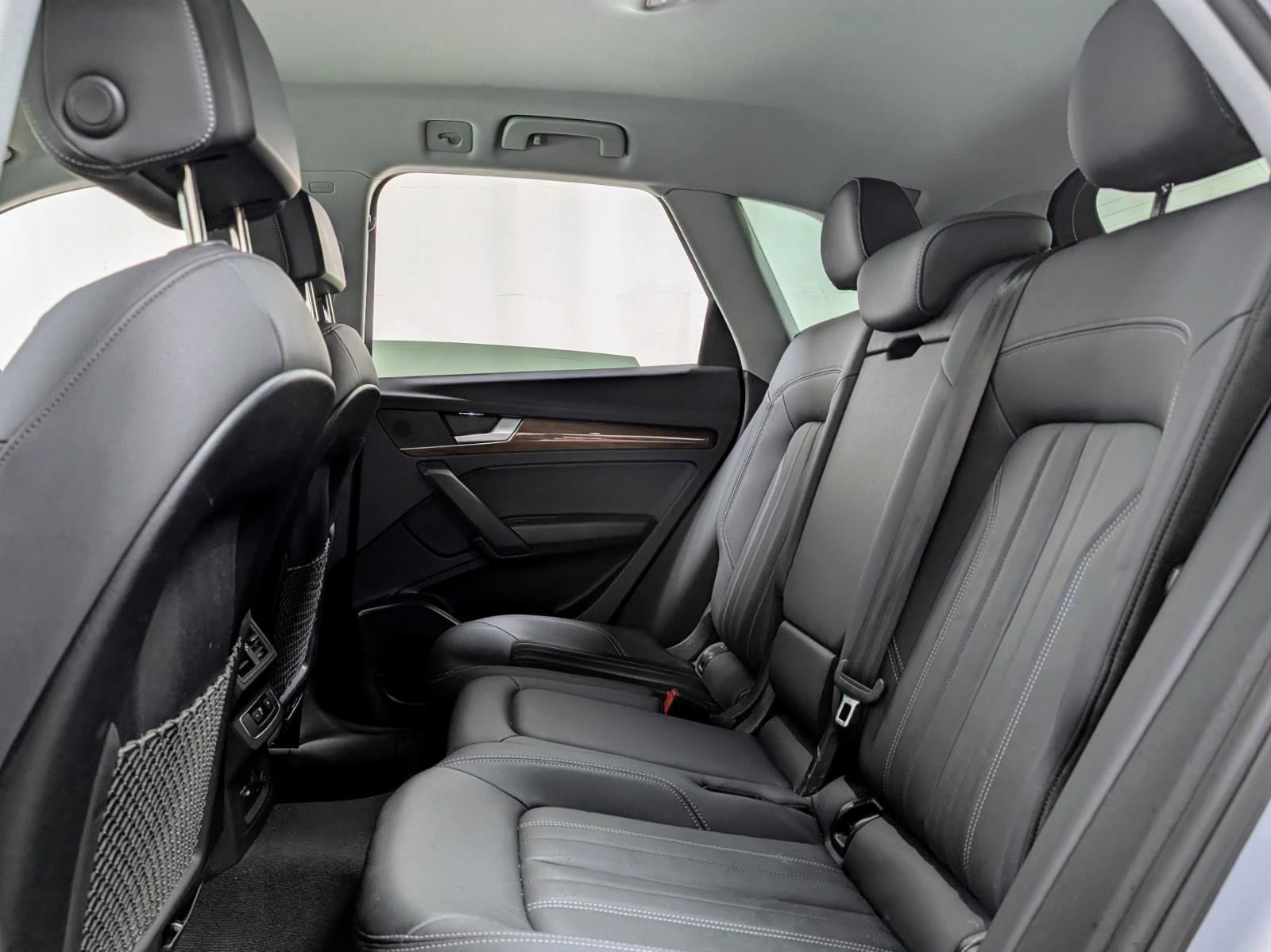 Used 2023 Audi Q5 2.0T Premium w/ Convenience Package image 17