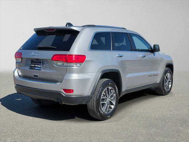 Used 2017 Jeep Grand Cherokee Limited AWD/4WD image 3
