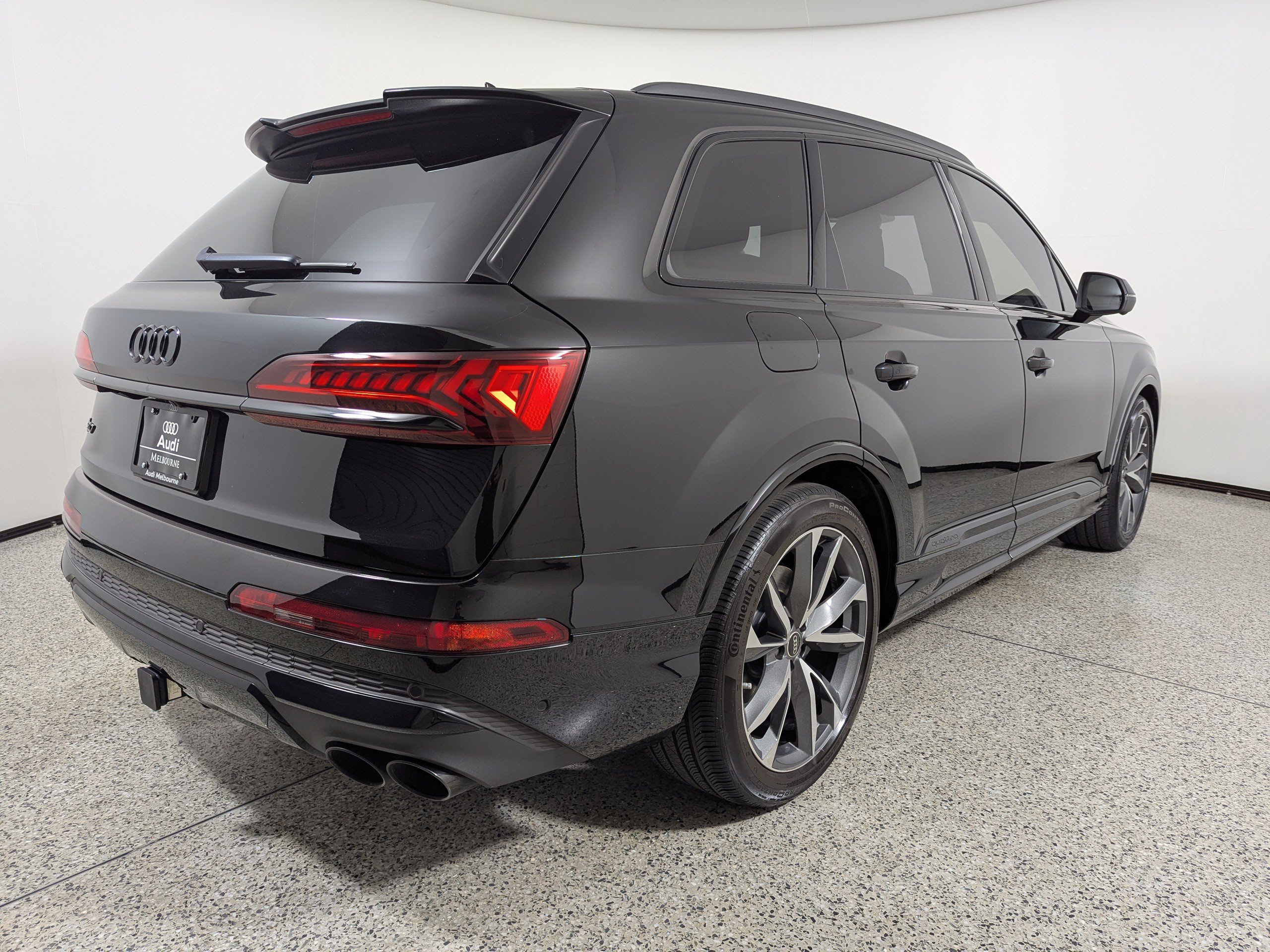 Used 2023 Audi SQ7 Premium Plus w/ Executive Package AWD/4WD image 7