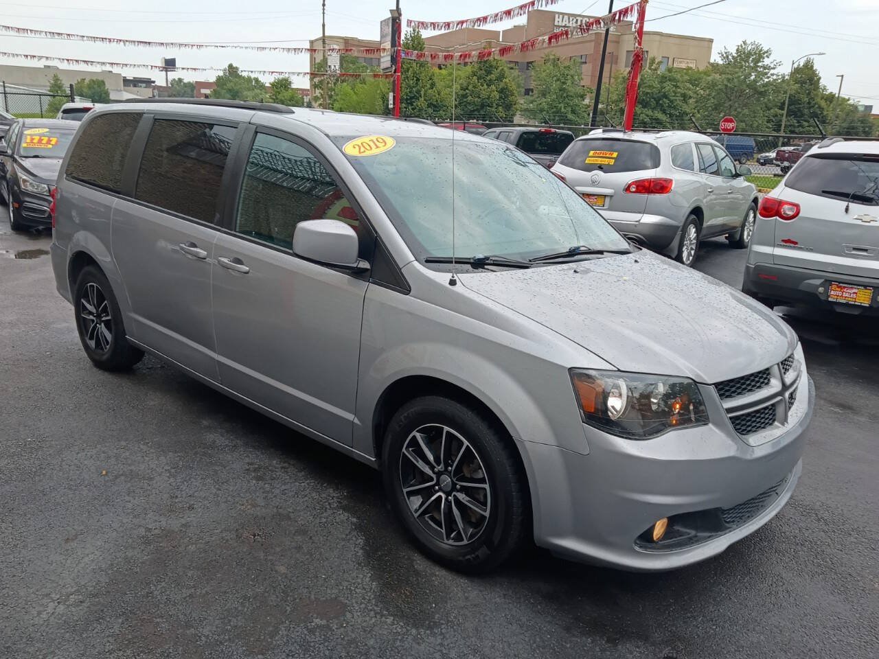 Used 2018 Dodge Grand Caravan GT FWD image 4