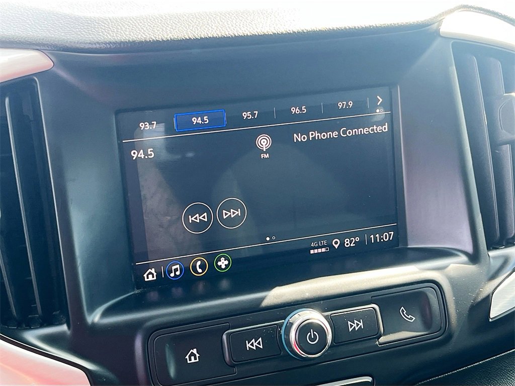 Used 2024 GMC Terrain SLE w/ LPO, Floor Liner Package image 14