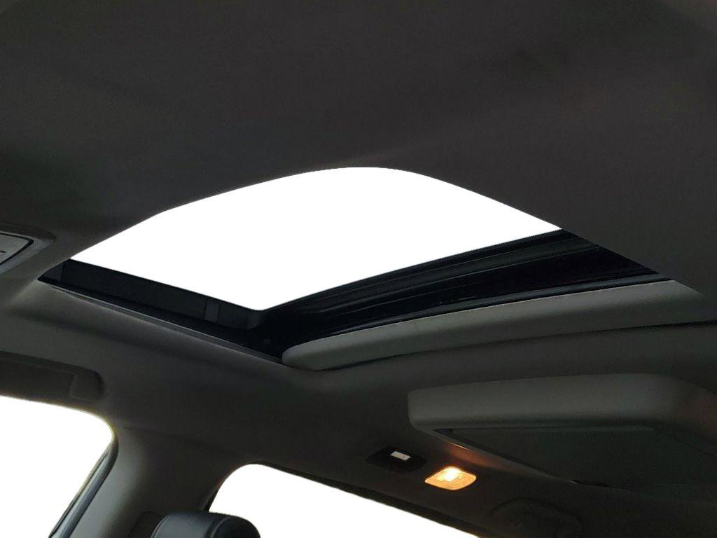 Used 2025 Honda Odyssey Touring image 9