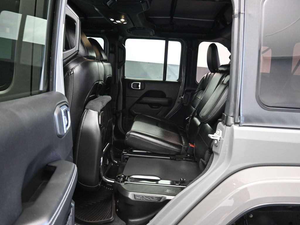 Used 2021 Jeep Wrangler Unlimited Sahara w/ Cold Weather Group image 32