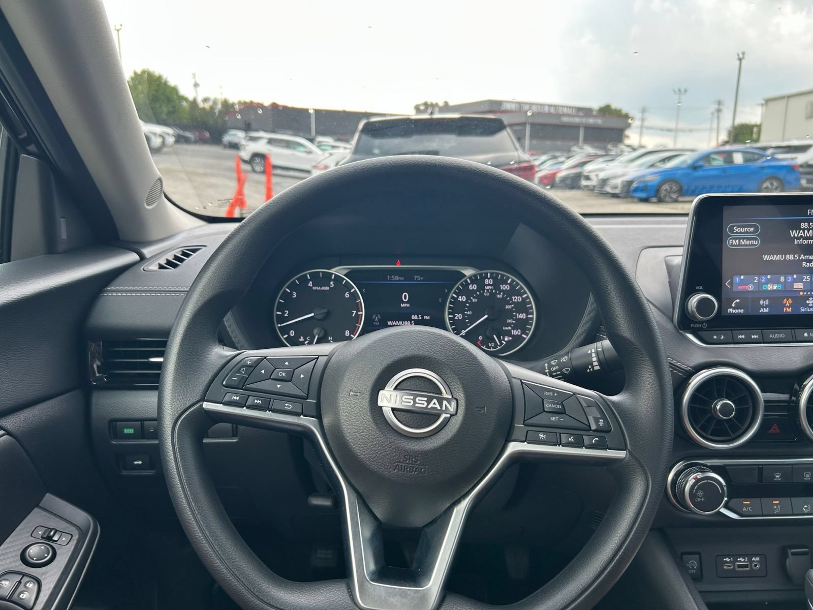 Used 2025 Nissan Sentra SV FWD image 29