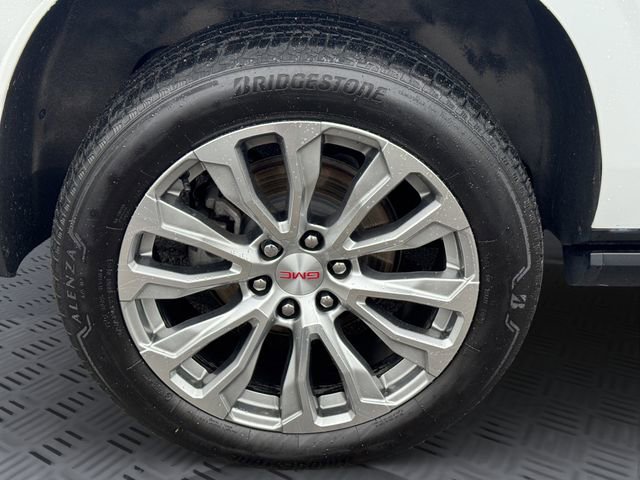 Used 2023 GMC Yukon XL Denali w/ LPO, Floor Liner Package AWD/4WD image 29