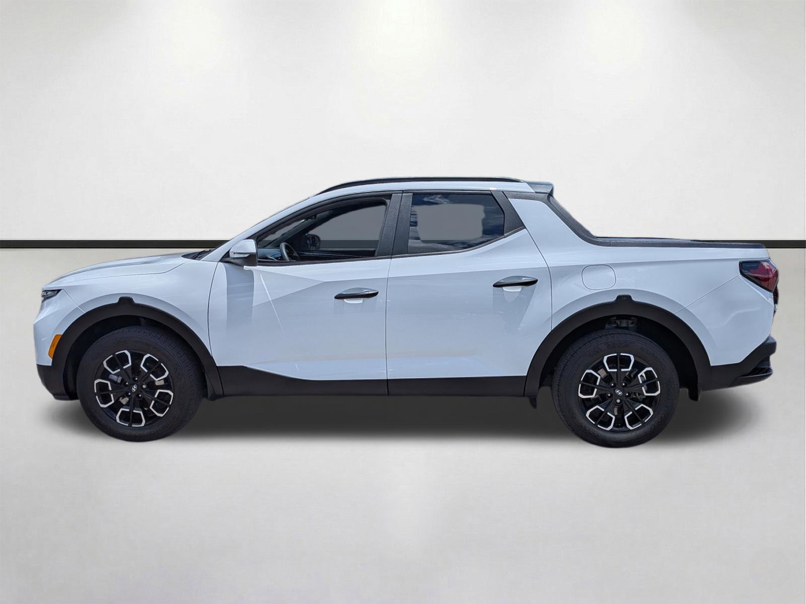 Used 2022 Hyundai Santa Cruz SEL w/ Activity Package FWD image 7