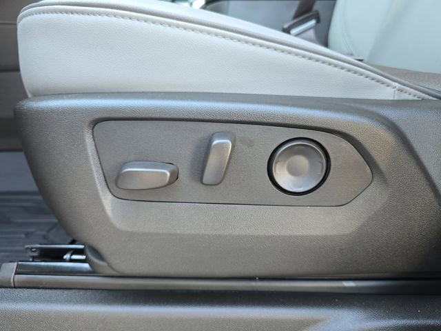 New 2026 GMC Yukon Elevation w/ Elevation Premium Package image 19