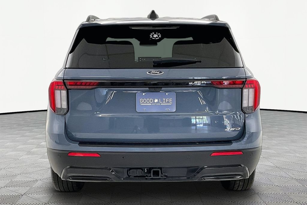 Used 2025 Ford Explorer ST-Line w/ Premium Package AWD/4WD image 5