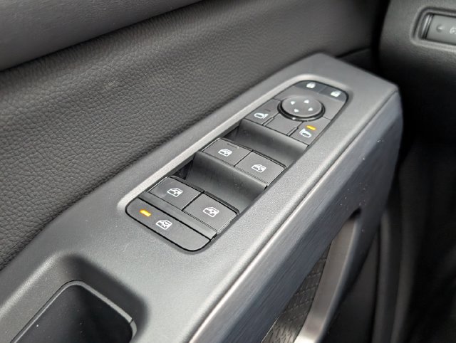 New 2026 Nissan Pathfinder Rock Creek AWD/4WD image 17