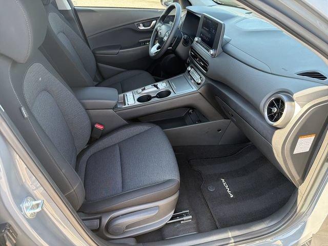 Used 2023 Hyundai Kona SE FWD image 13